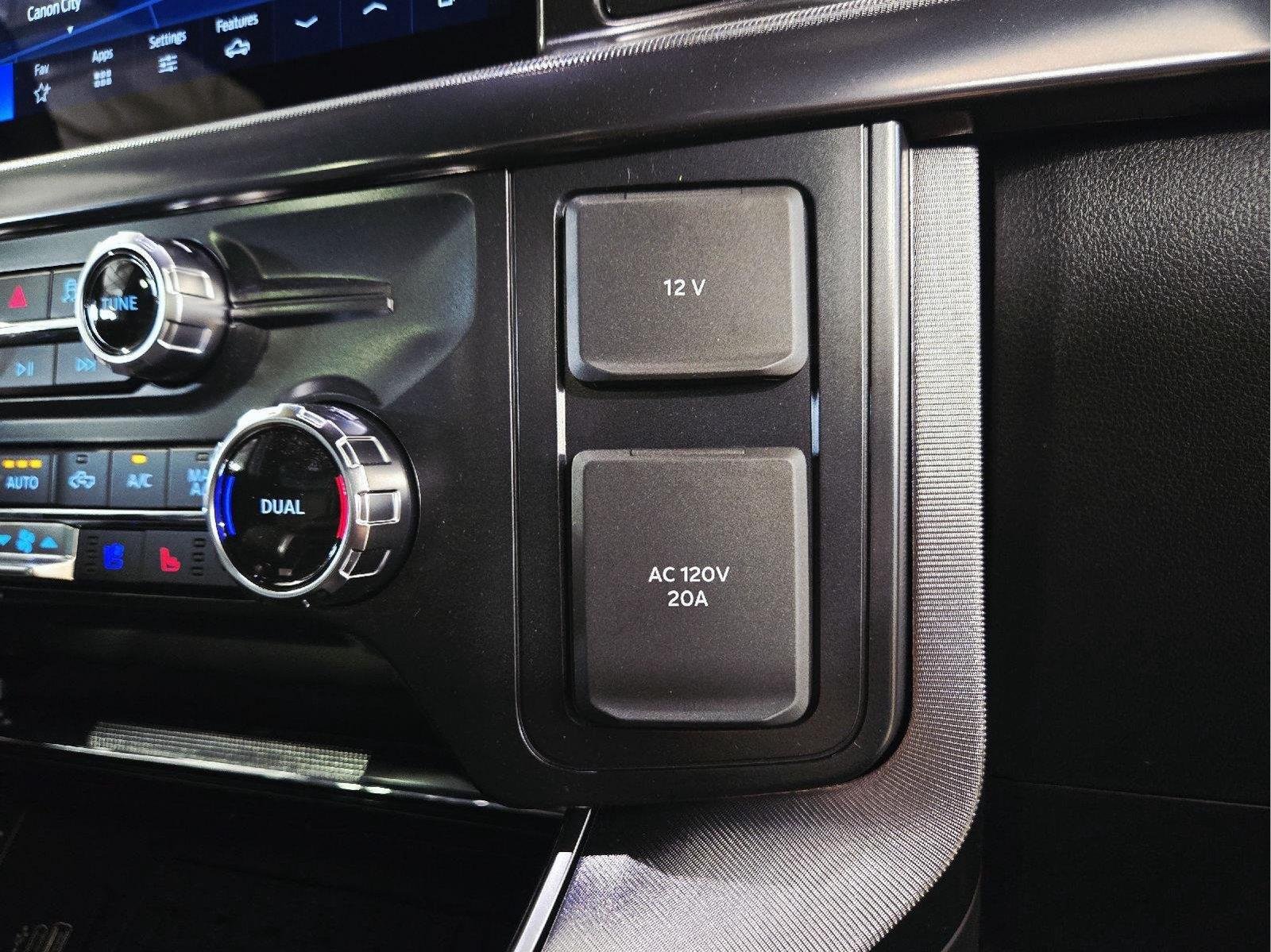New 2026 Star White Metallic Tri-Coat Ford Platinum® image 66