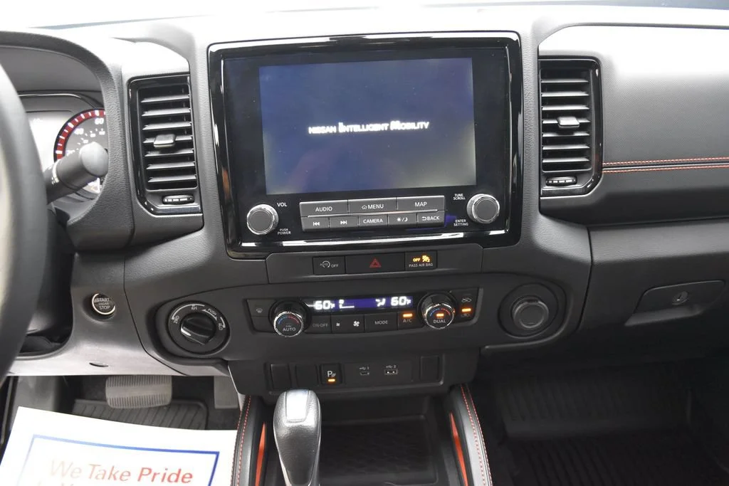 2024 Nissan Frontier PRO-4X - Photo 12