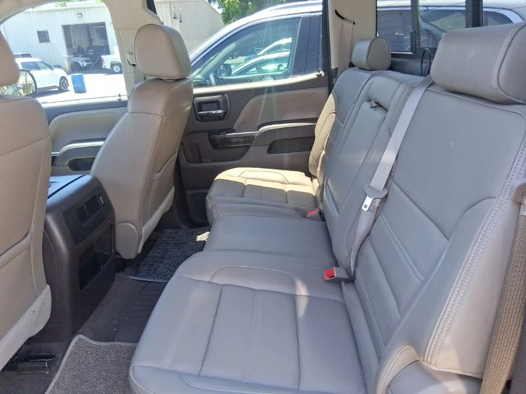Used 2016 Black GMC Denali image 13
