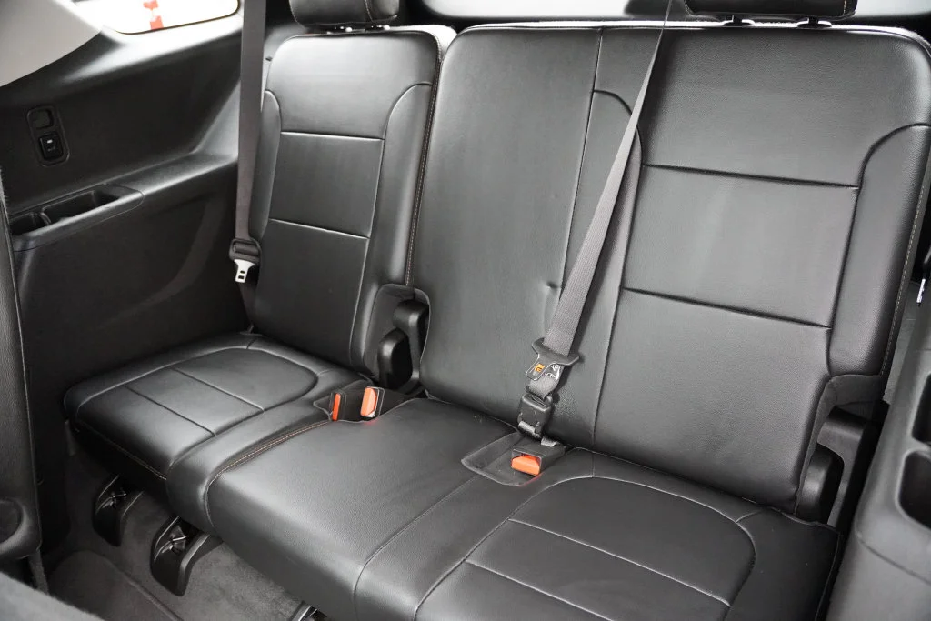 Certified Used 2019 Iridescent Pearl Tricoat Chevrolet Premier image 18