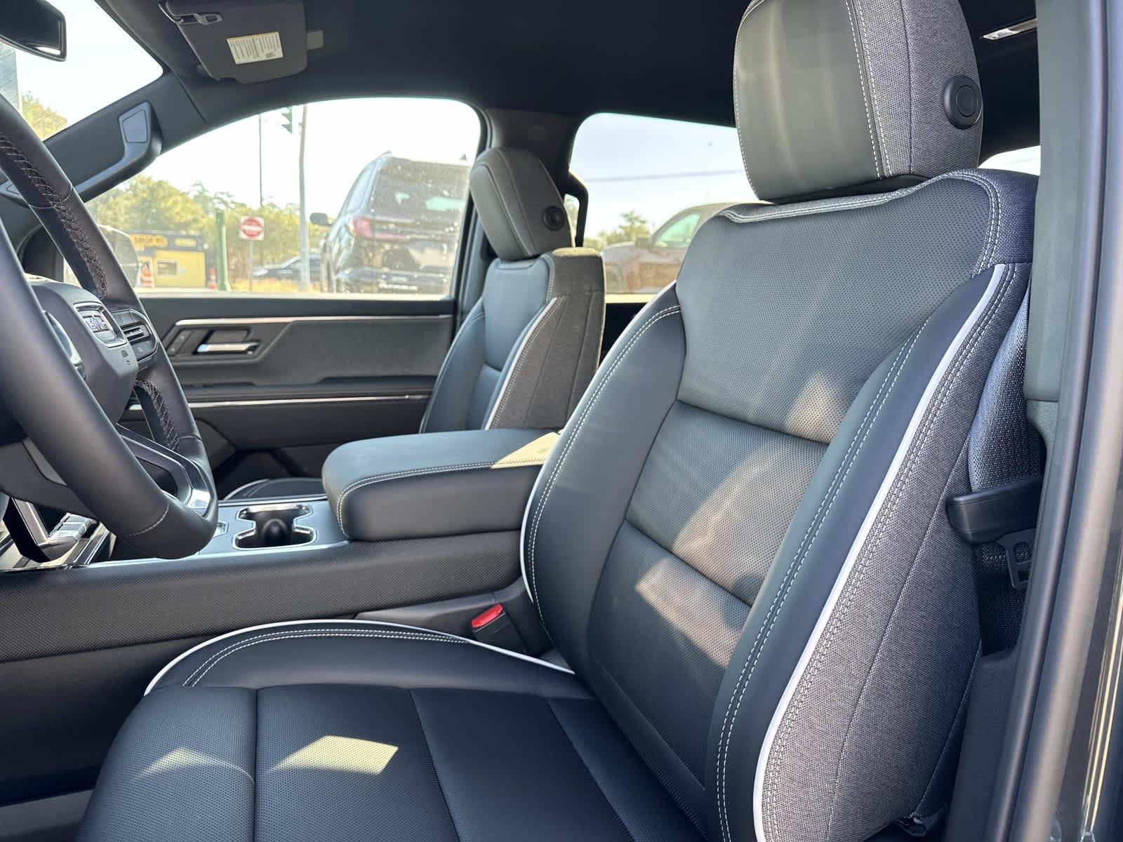 2026 GMC Sierra EV Elevation - Photo 9