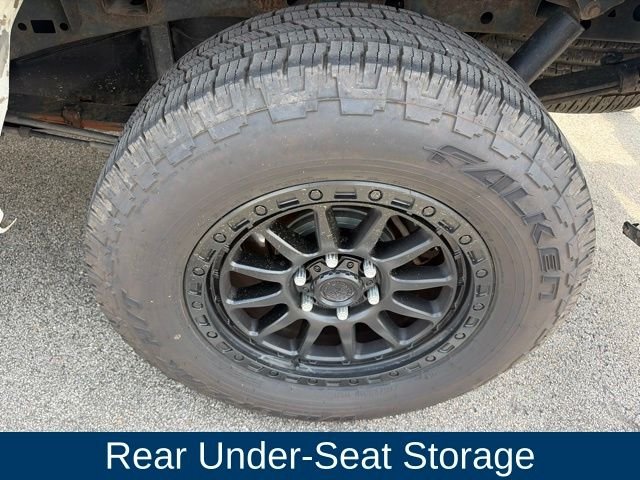 Used 2015 White Ford XLT image 31