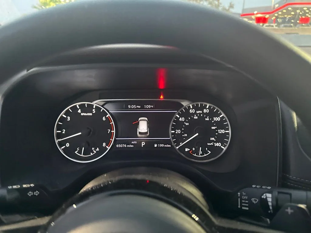 Used 2022 Silver Nissan SV image 18