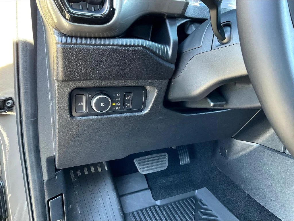 New 2026 Marsh Gray Ford XLT image 31