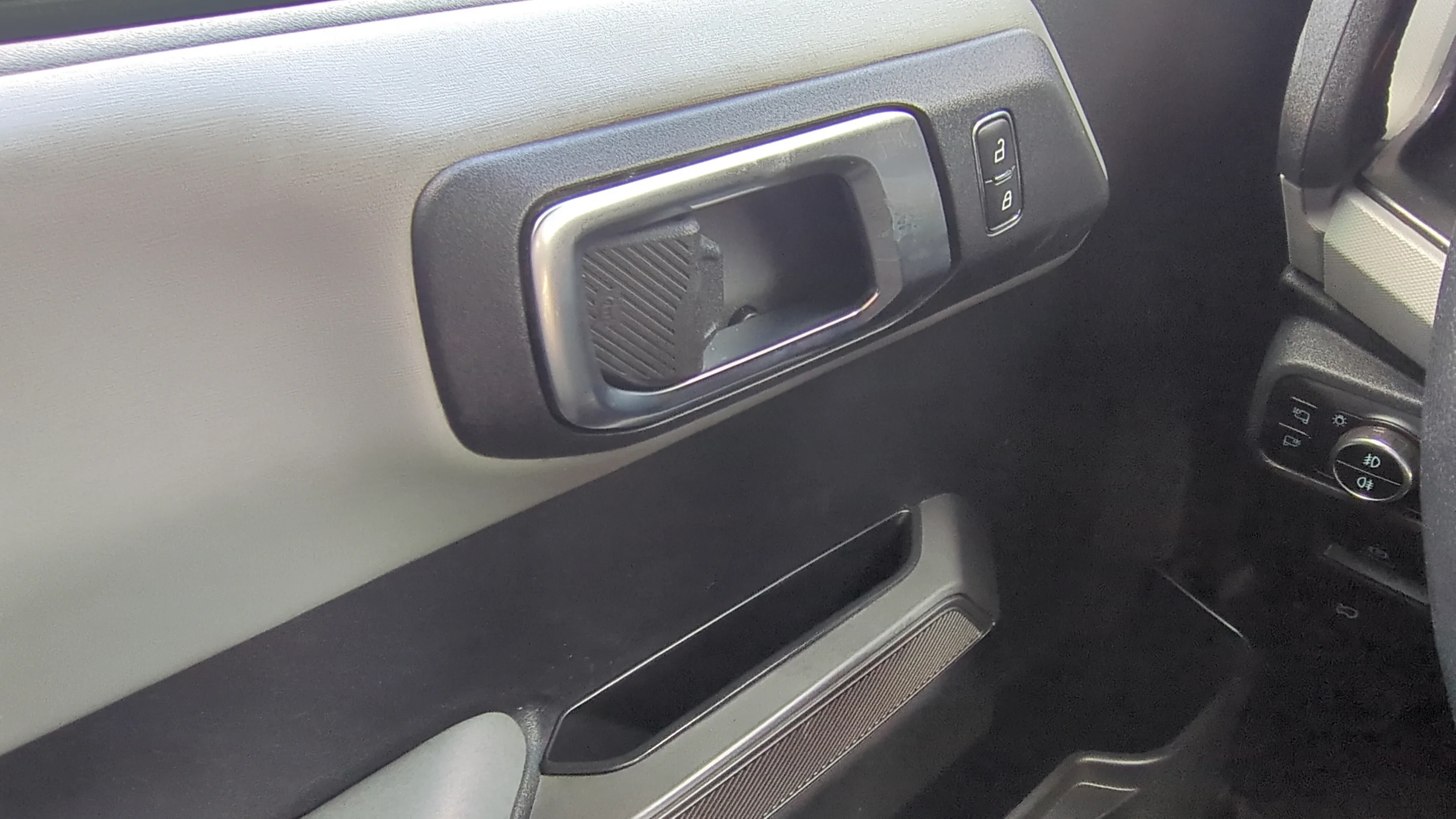 Used 2021 Carbonized Gray Metallic Ford Badlands image 21