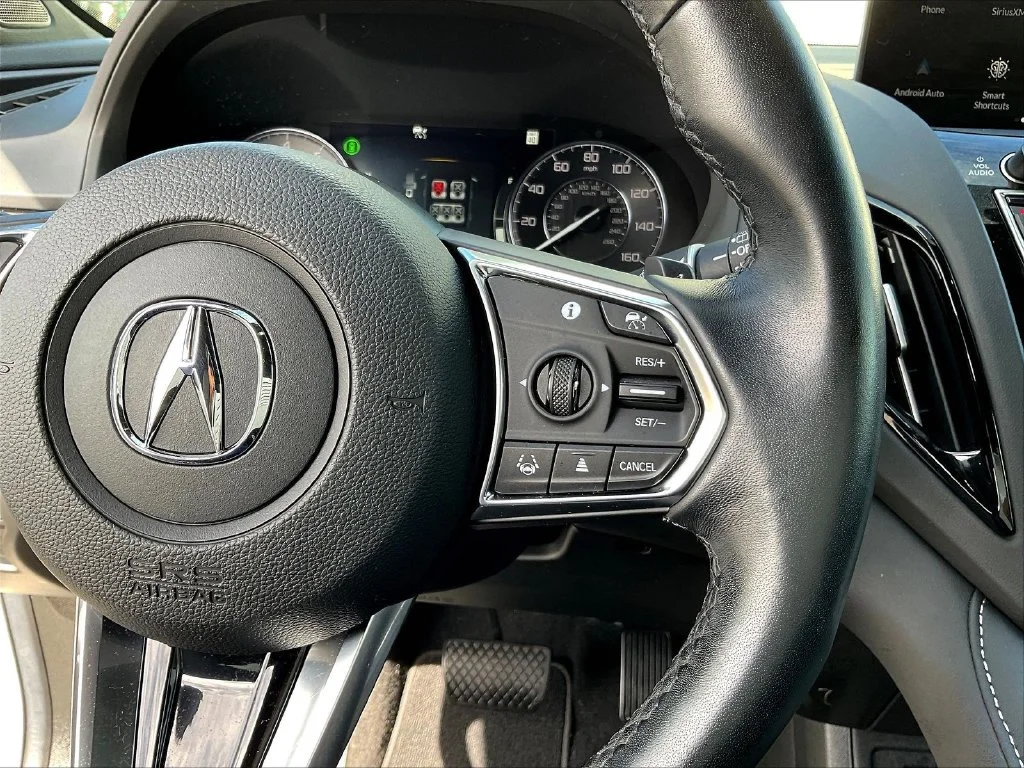Certified Used 2025 Platinum White Pearl Acura Base image 13