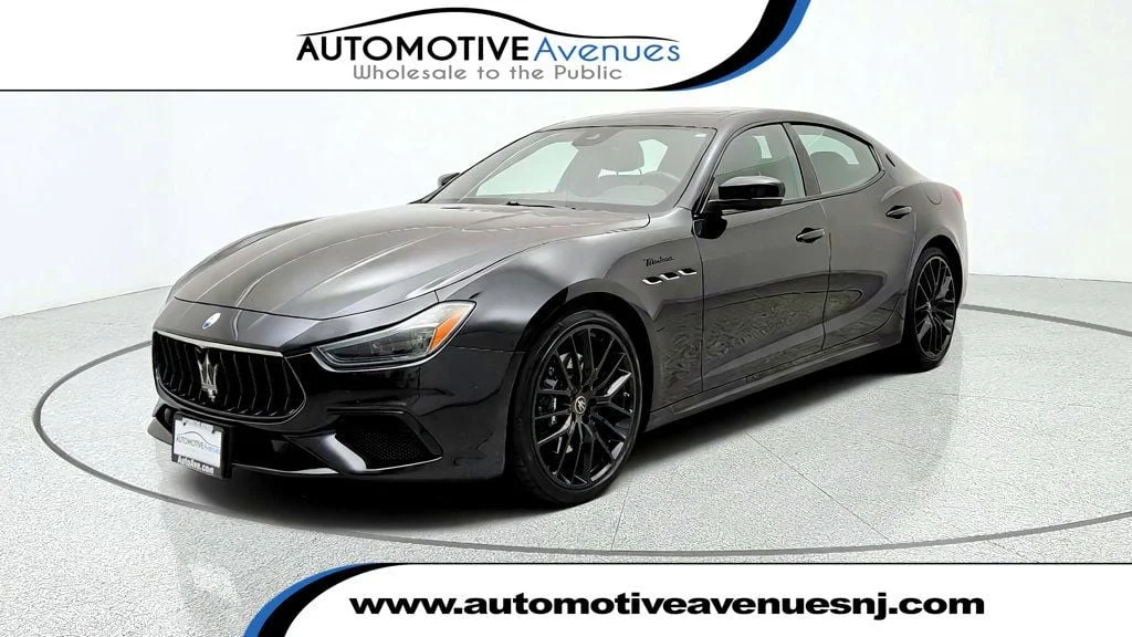 2023 Maserati Ghibli Modena