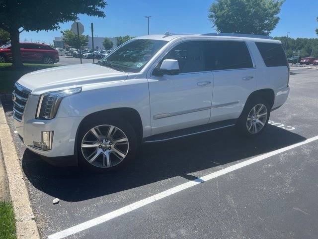 Used 2020 White Cadillac Luxury image 1