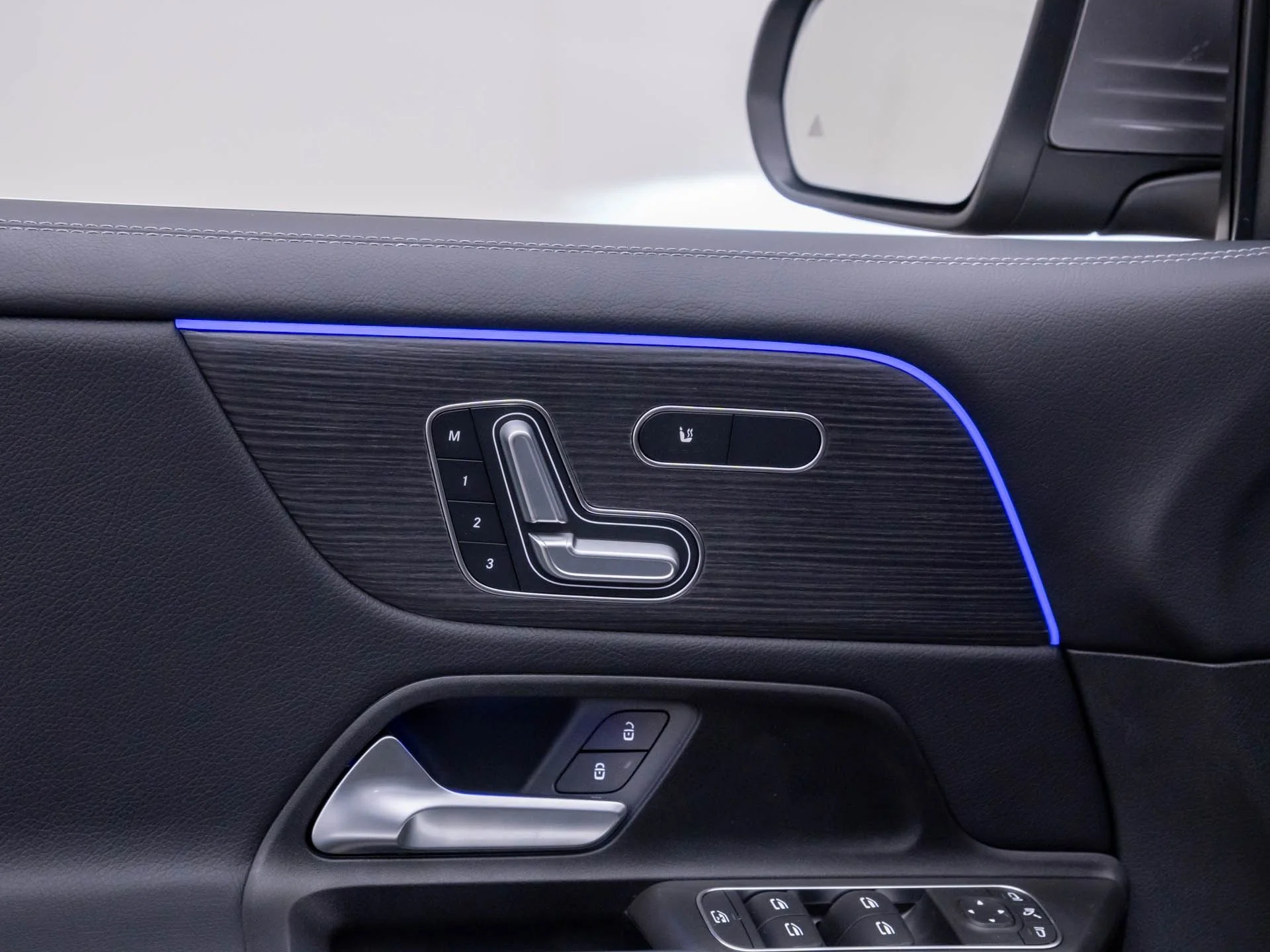 New 2026 Gray Mercedes-Benz GLB 250 image 15