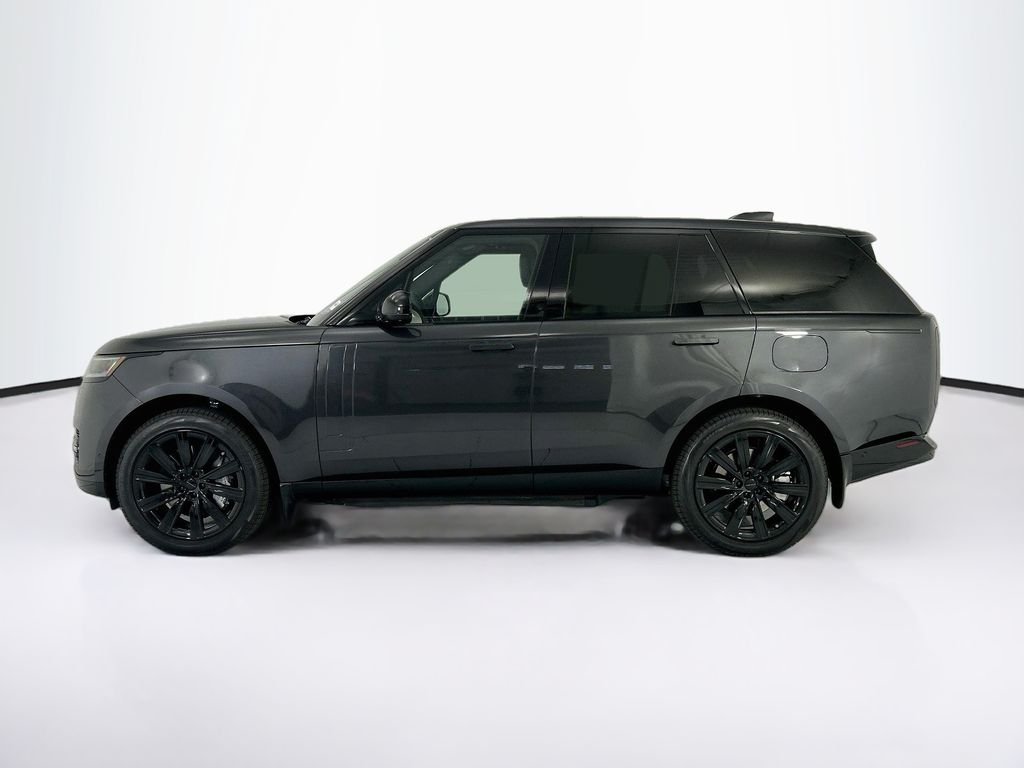 New 2026 Carpathian Grey Land Rover SE image 8