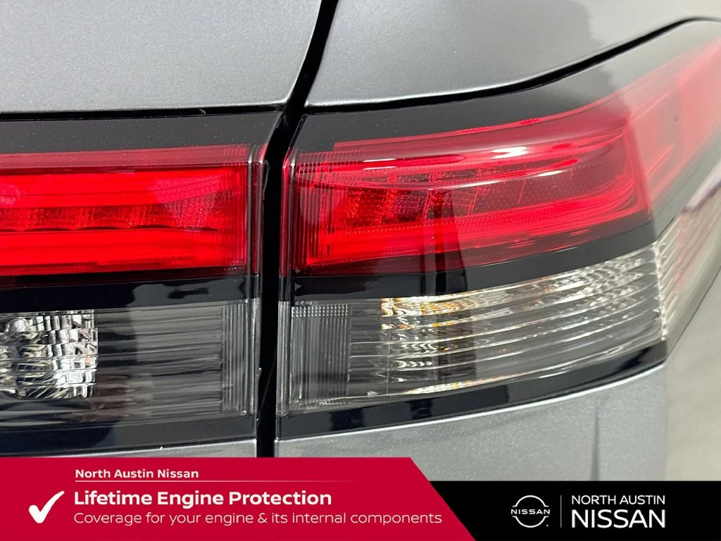 New 2026 Gray Nissan Platinum image 34