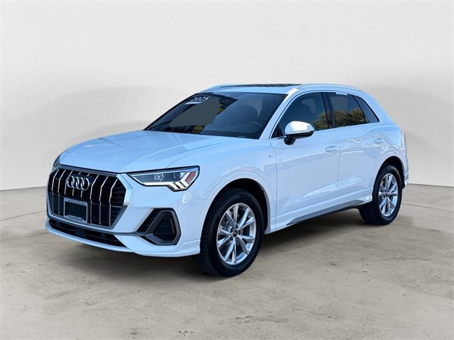 2025 Audi Q3 Premium S line photo 3