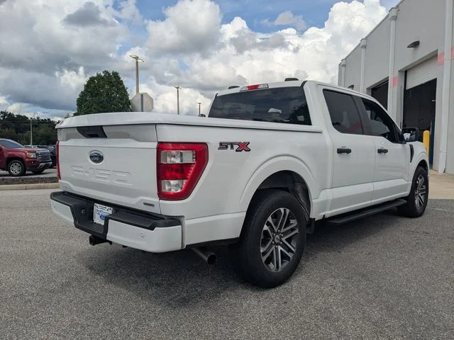 Used 2023 Oxford White Ford XL image 3