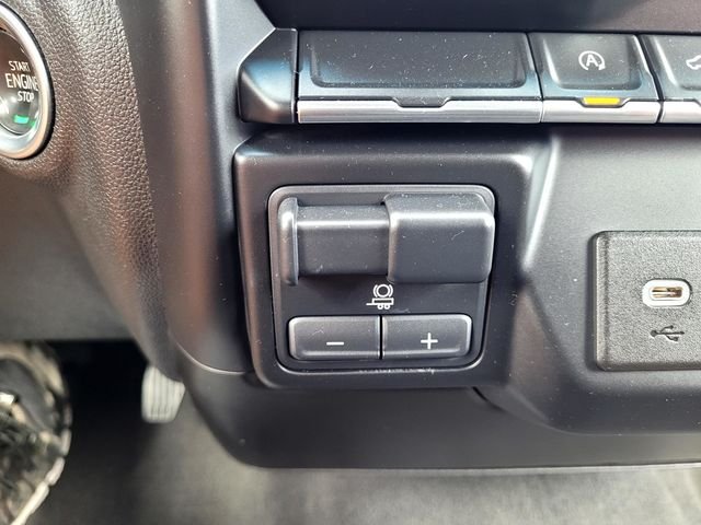 Used 2021 Black Chevrolet LT image 19