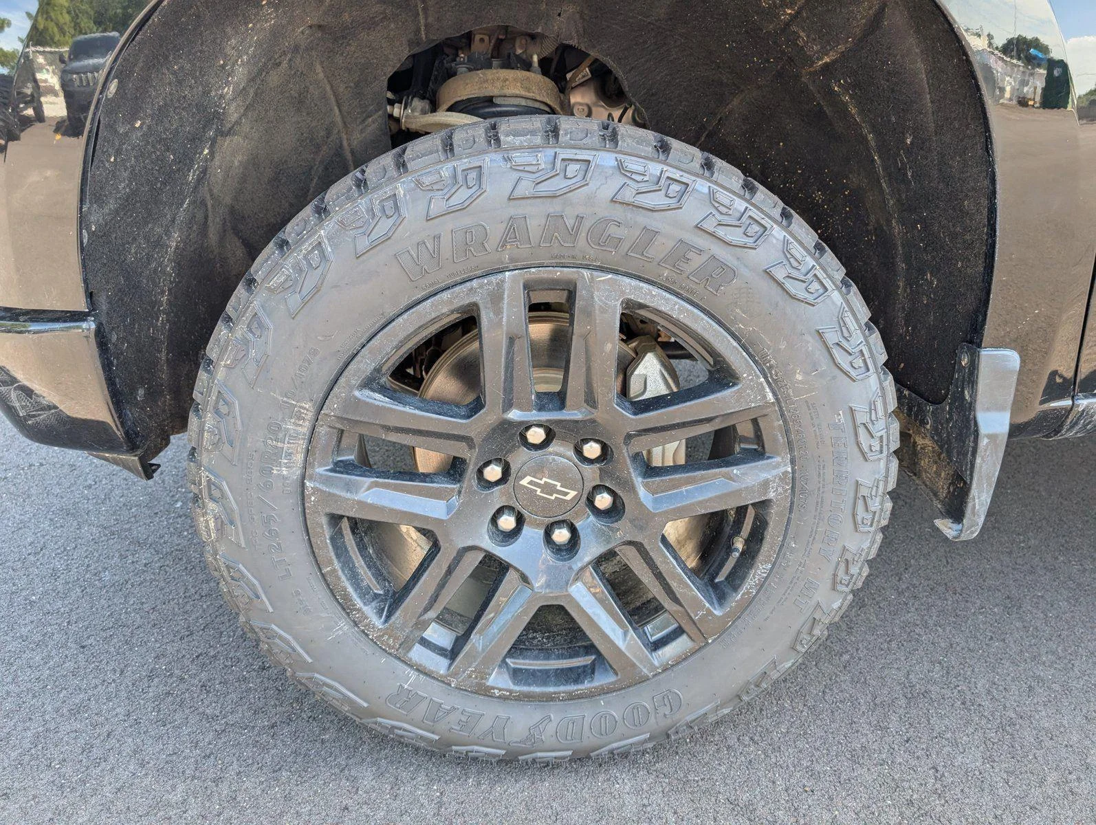 Used 2025 Black Chevrolet Custom Trail Boss image 9