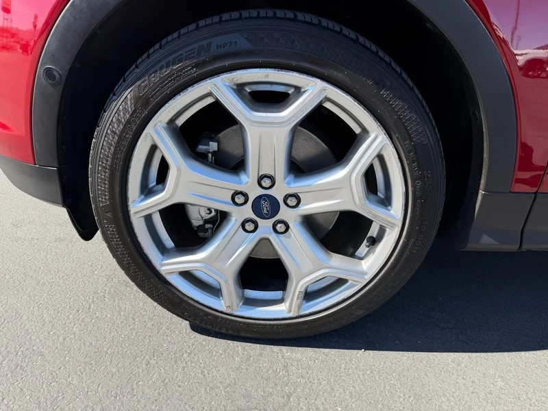 Used 2019 Ruby Red Metallic Ford Titanium image 27