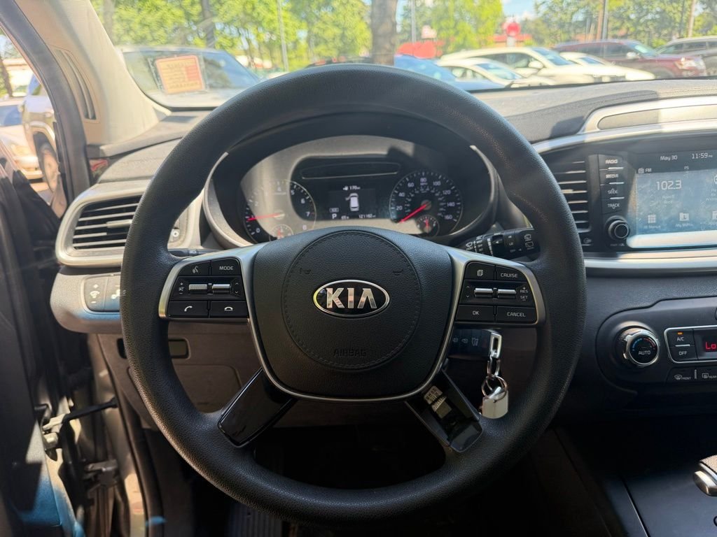 Used 2019 Titanium Silver Kia LX image 13