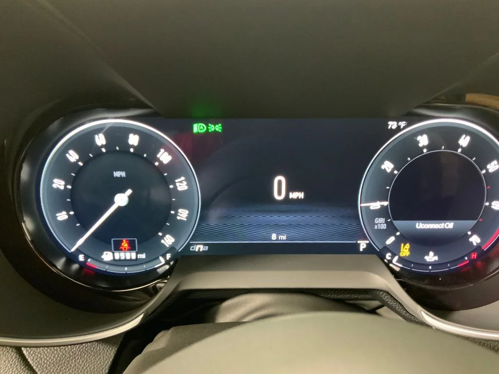 2026 Alfa Romeo Giulia Base - Photo 26