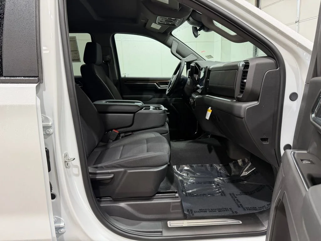 2026 Chevrolet Silverado 1500 LT - Photo 31