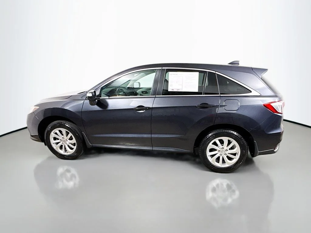 Used 2016 Graphite Luster Metallic Acura Tech Pkg image 4