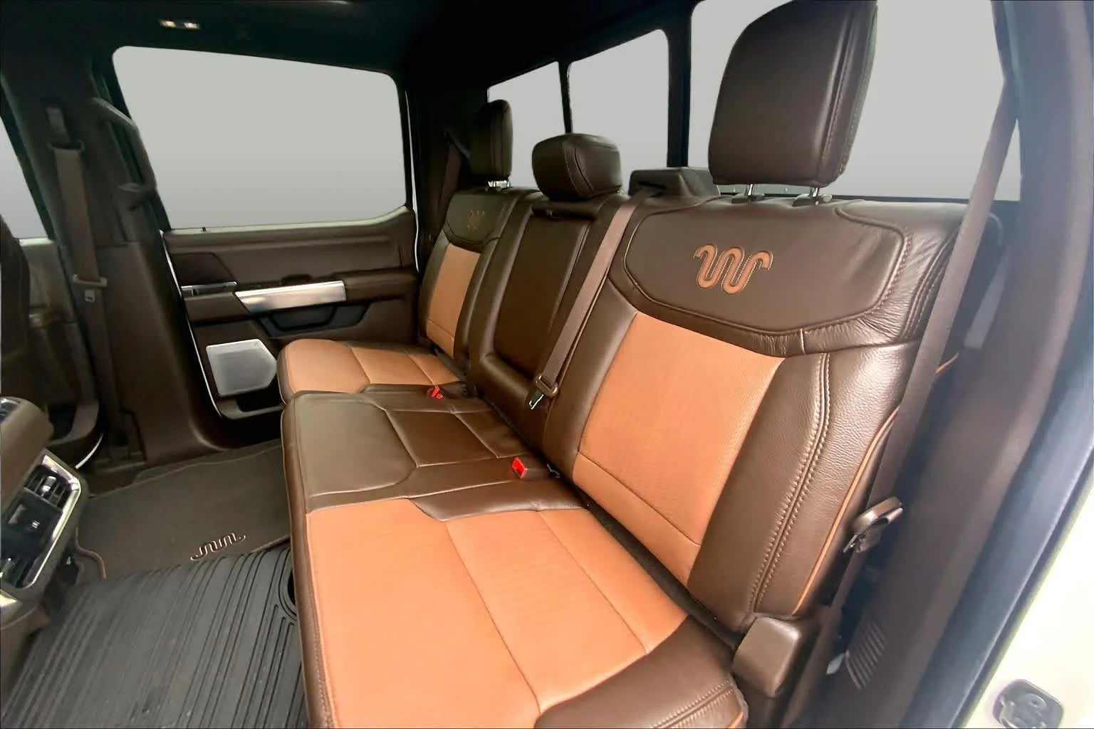 Certified Used 2024 Star White Ford King Ranch image 21
