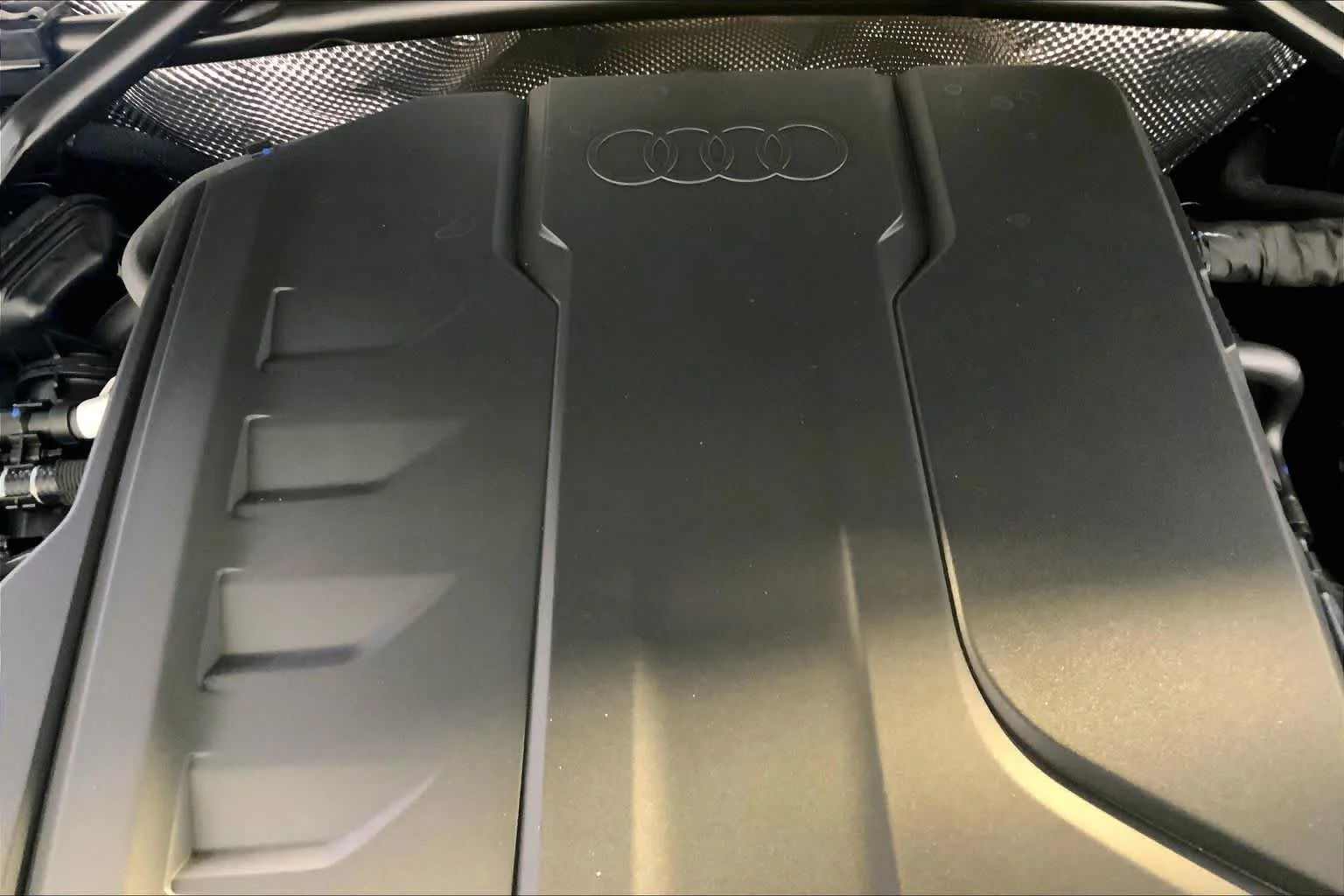 Used 2025 Mythos Black me Audi Premium Plus image 17