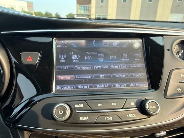 Used 2020 White Buick Base image 12
