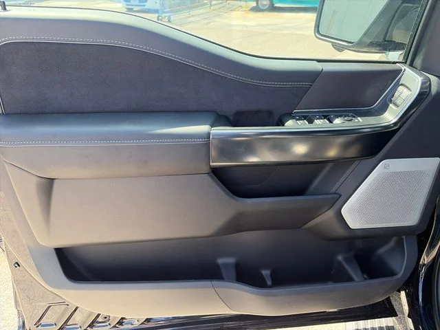 New 2026 Blue Ford Platinum image 10