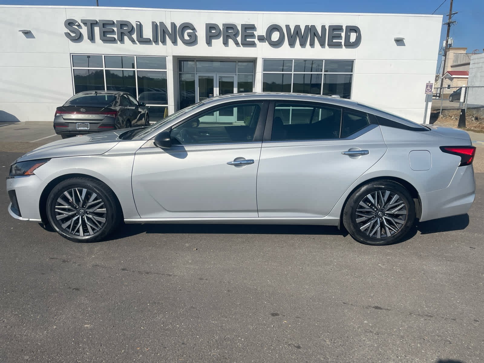 Used 2024 Nissan Altima SV with VIN 1N4BL4DV0RN339005 for sale in Broussard, LA