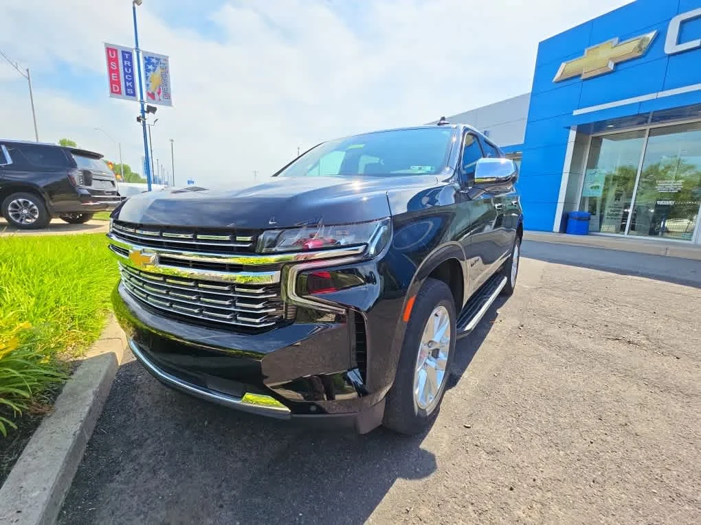 Used 2023 Black Chevrolet Premier image 2
