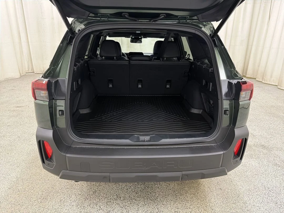 New 2026 Deep Emerald Green Pearl Subaru Premium image 17