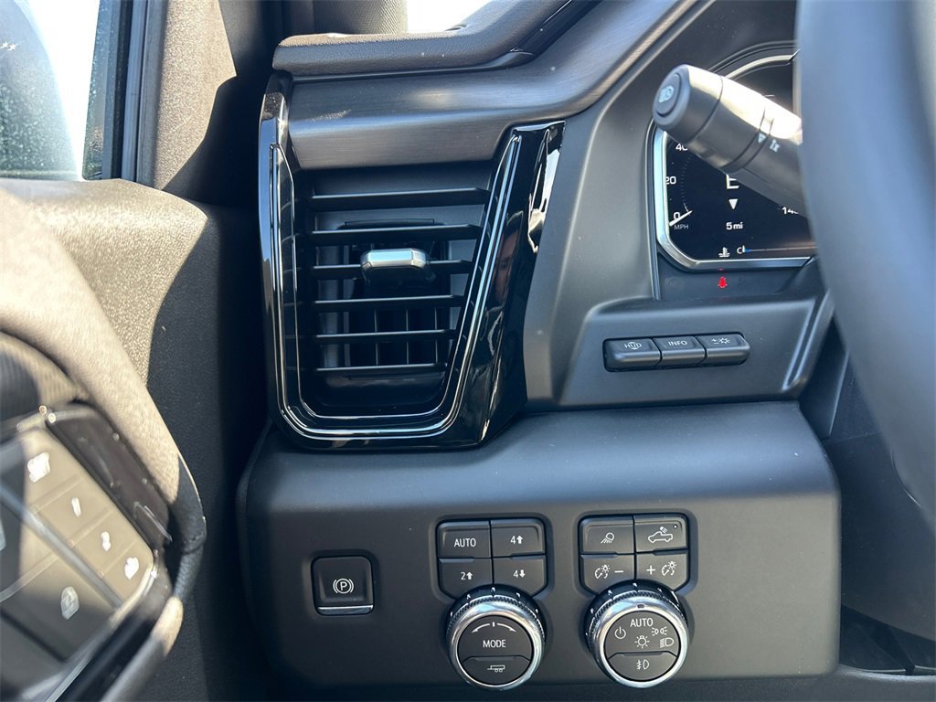 2026 GMC SIERRA - Image 17