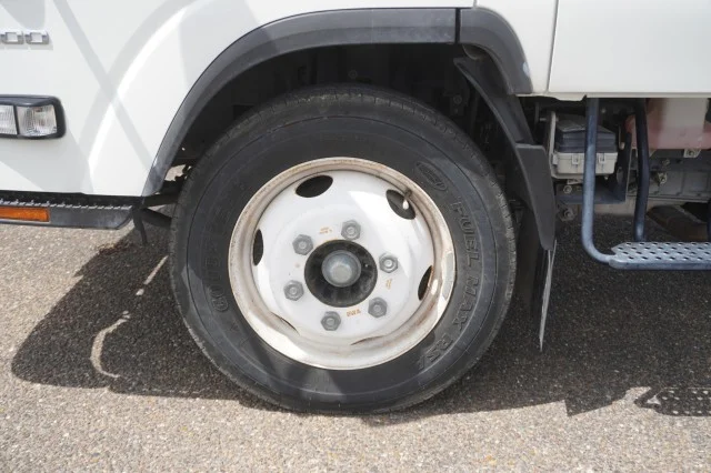 Used 2024 Arc White Chevrolet 1WT image 12