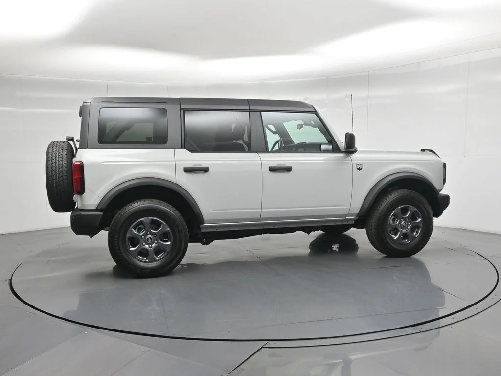 New 2026 Avalanche Gray Ford Big Bend image 23