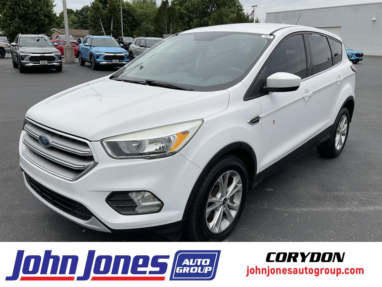2017 Ford Escape SE's photo