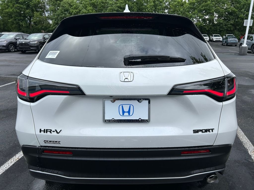 New 2027 Platinum White Pearl Honda Sport image 4