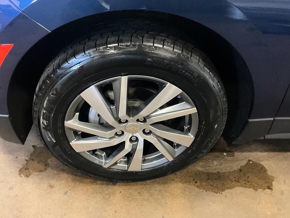 Used 2022 Blue Chevrolet Premier image 14