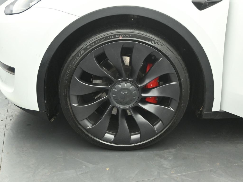 2022 TESLA MODEL Y - Image 32