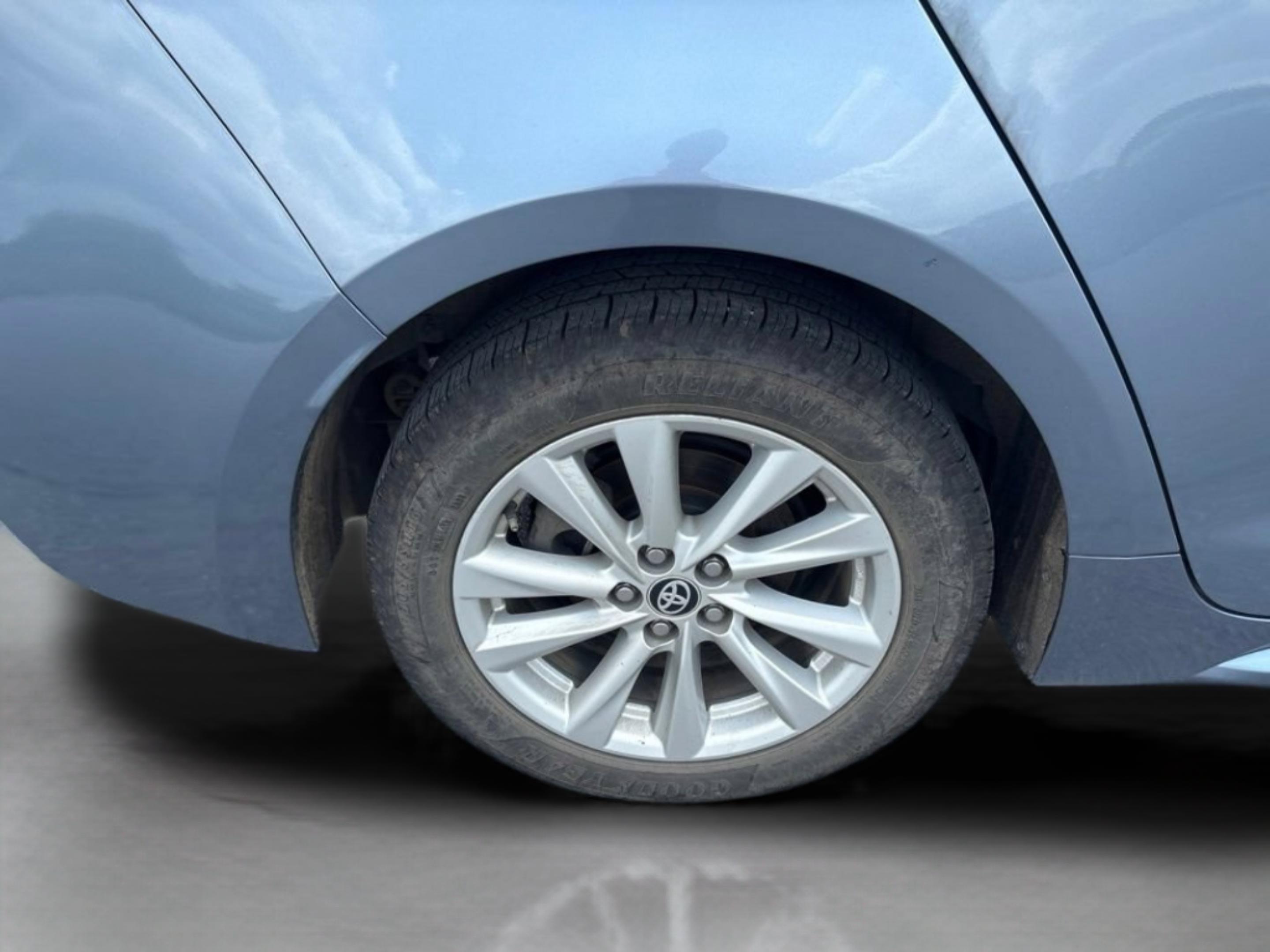 Used 2024 Celestite Toyota LE image 31