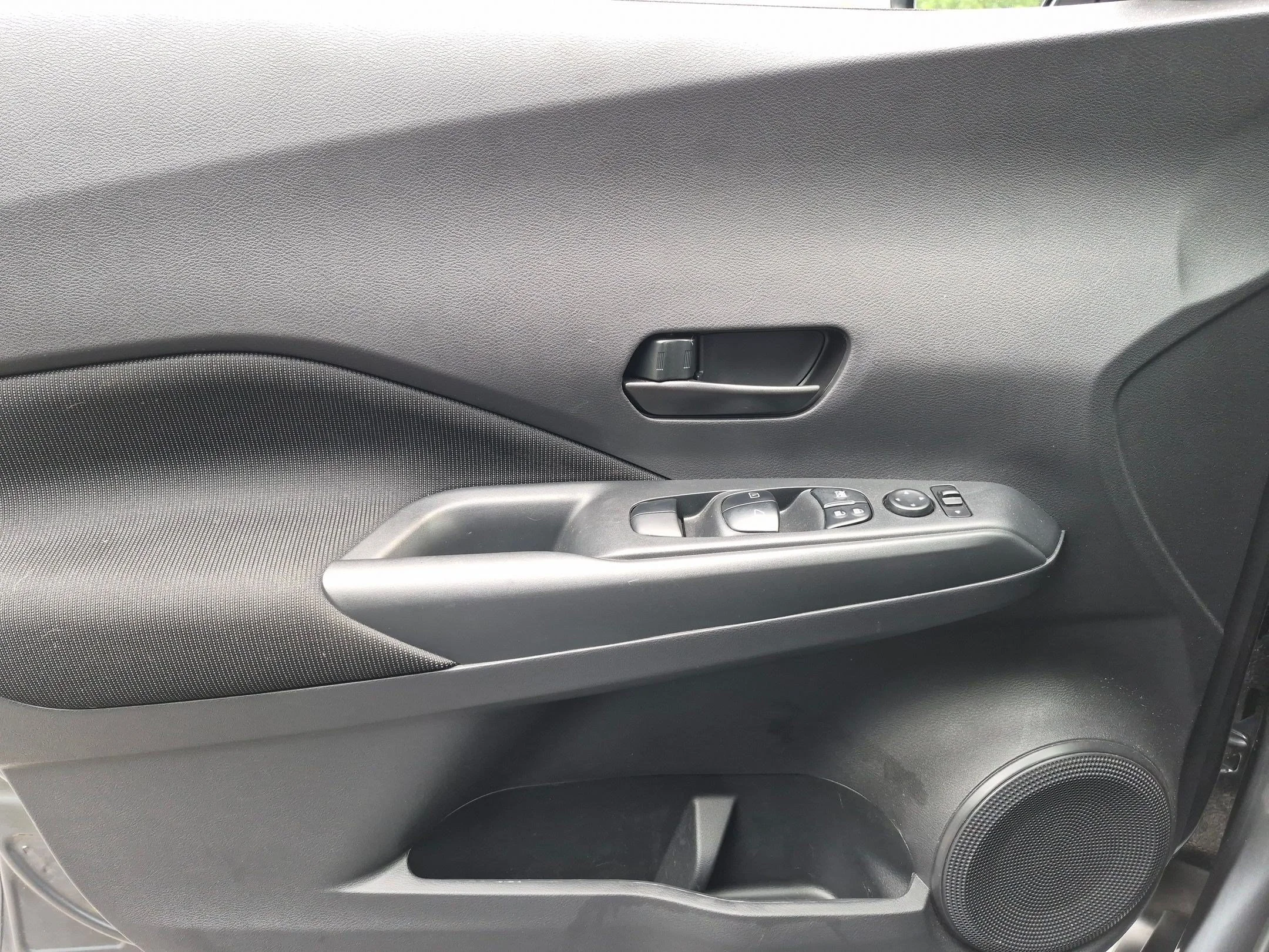 Used 2025 Gun Metallic Nissan S image 17