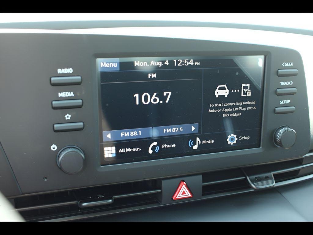 2025 Hyundai Elantra SEL - Photo 20