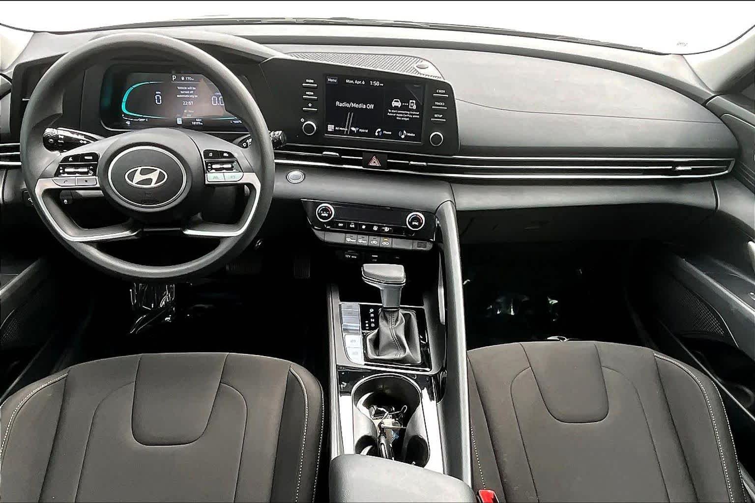 Used 2025 Abyss Black Hyundai Blue image 26