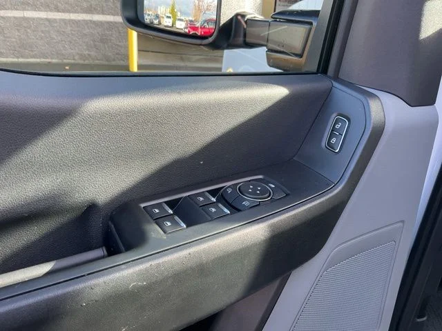 New 2026 Oxford White Ford XL image 10