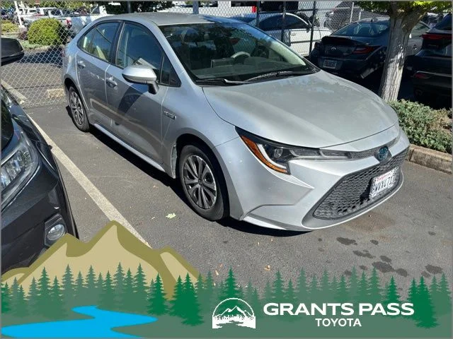 2021 Toyota Corolla LE Hybrid CVT's photo
