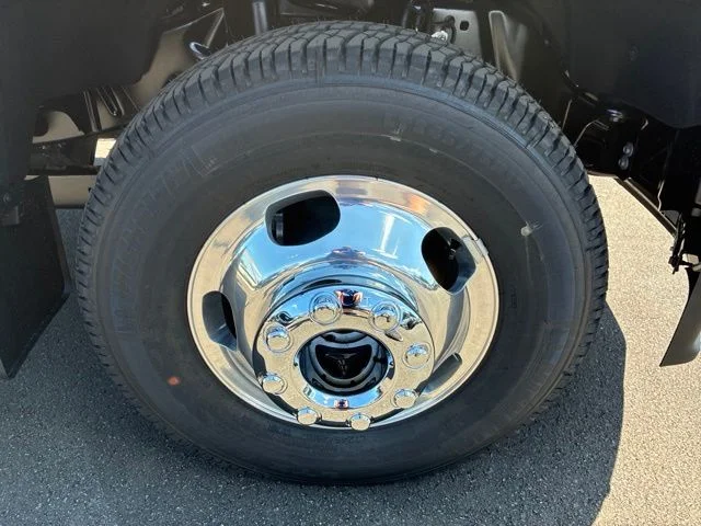 New 2026 Agate Black Metallic Ford F-350® King Ranch® image 13