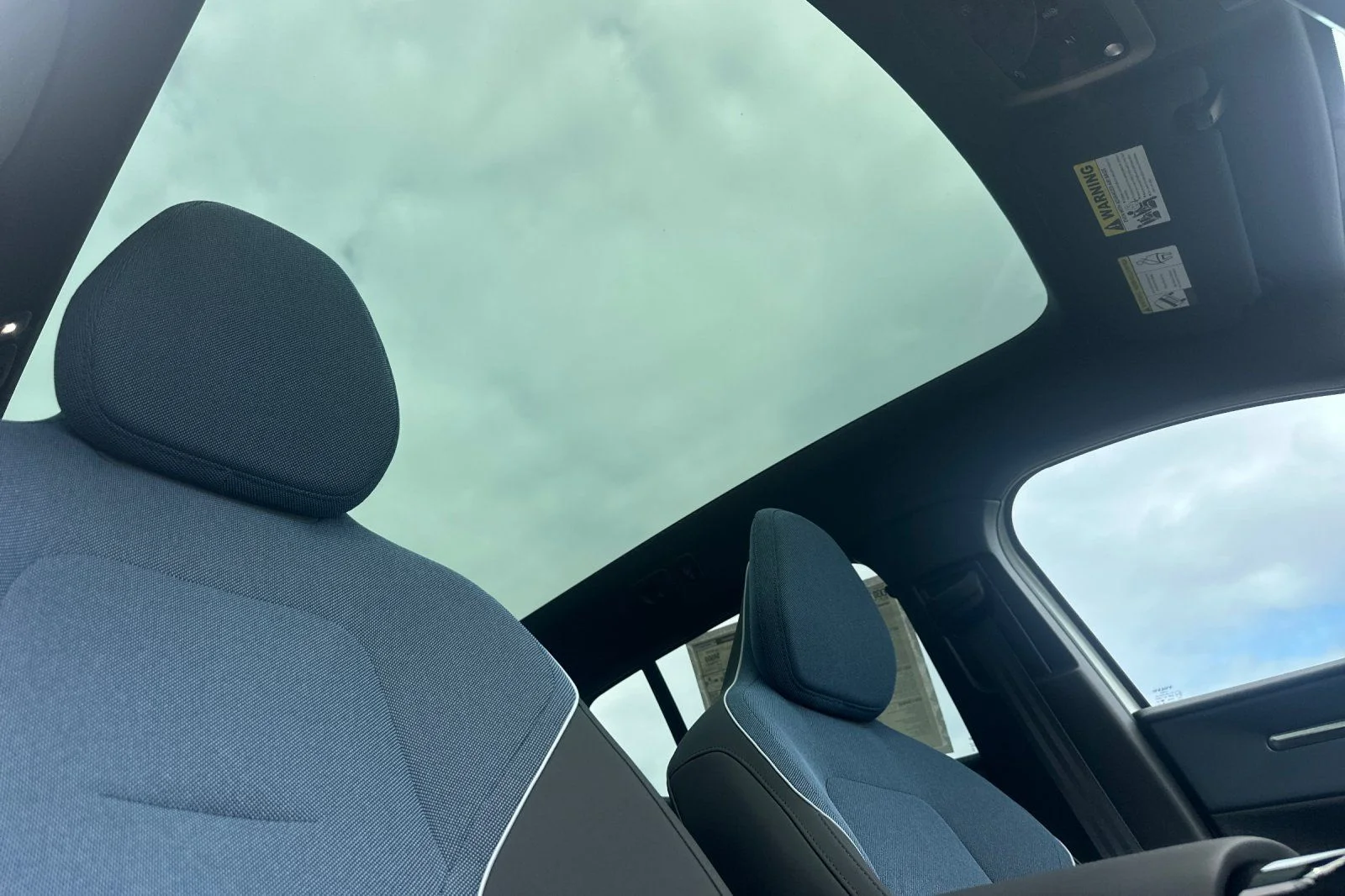 New 2026 Crystal White Volvo Plus image 16