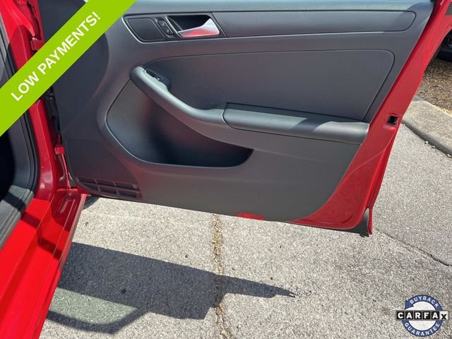 Used 2014 Red Volkswagen 2.0L S image 21