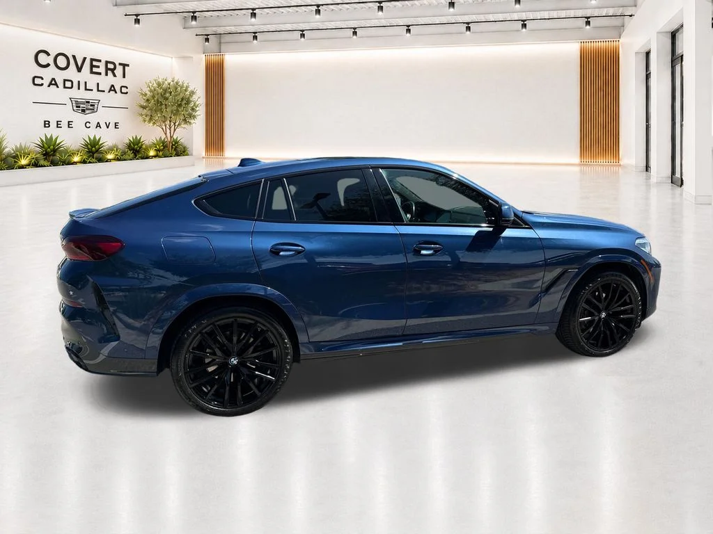 Used 2023 Blue BMW xDrive40i image 11