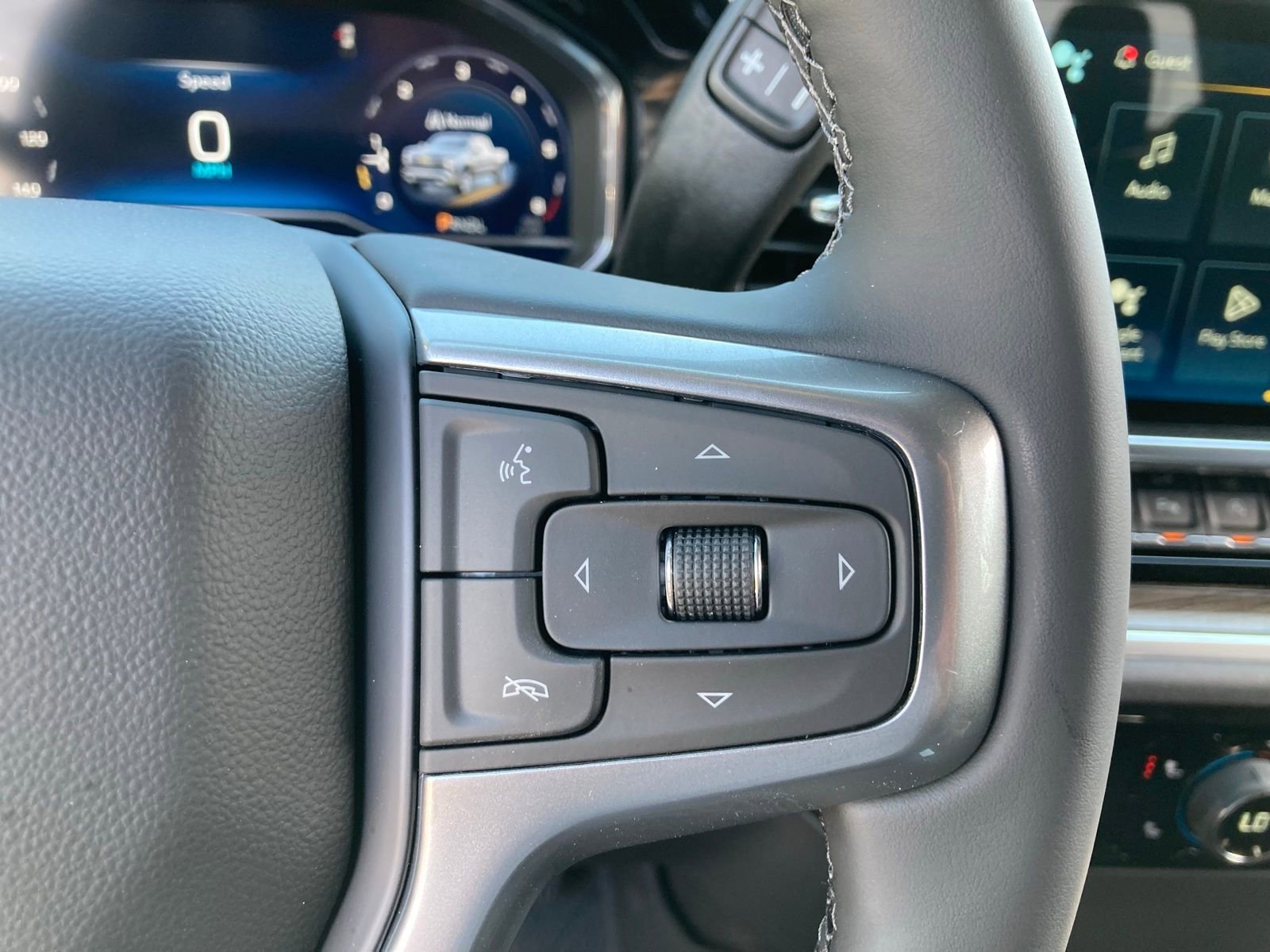 2025 Chevrolet Silverado 1500 LT - Photo 21