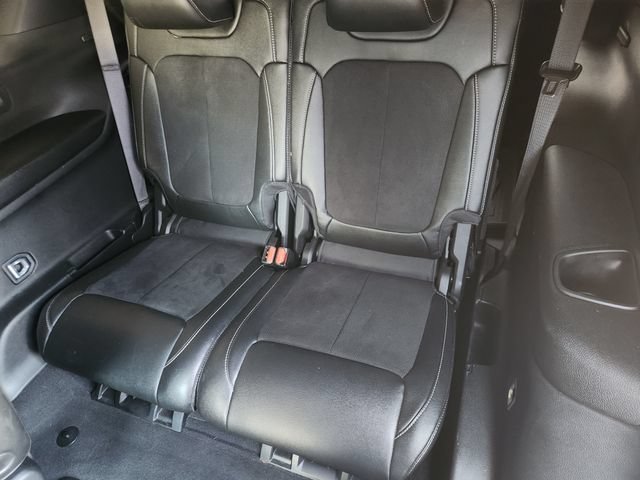 car-gallery-32
